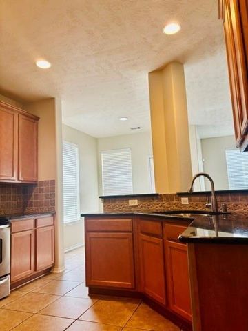 6834 Pheasant Oak Drive, Houston, TX 77083