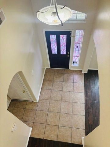 6834 Pheasant Oak Drive, Houston, TX 77083