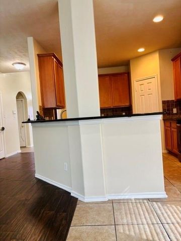 6834 Pheasant Oak Drive, Houston, TX 77083