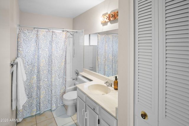 18225 N 45TH Avenue, Glendale, AZ 85308