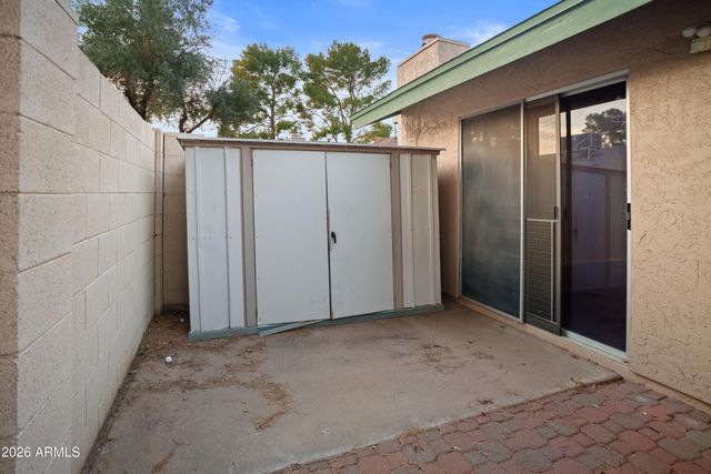 18225 N 45TH Avenue, Glendale, AZ 85308