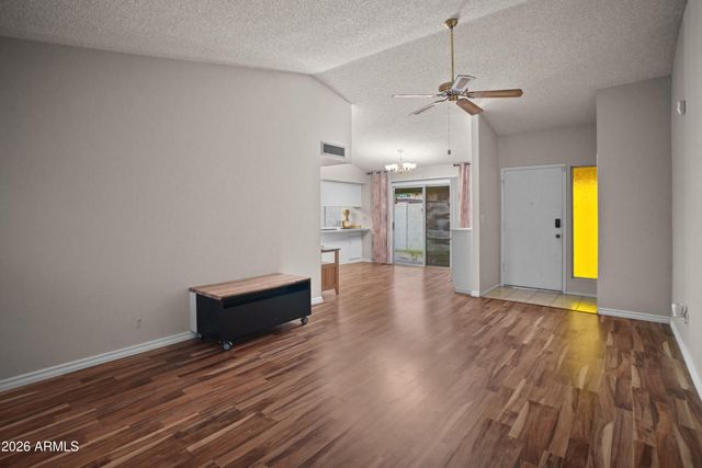 18225 N 45TH Avenue, Glendale, AZ 85308