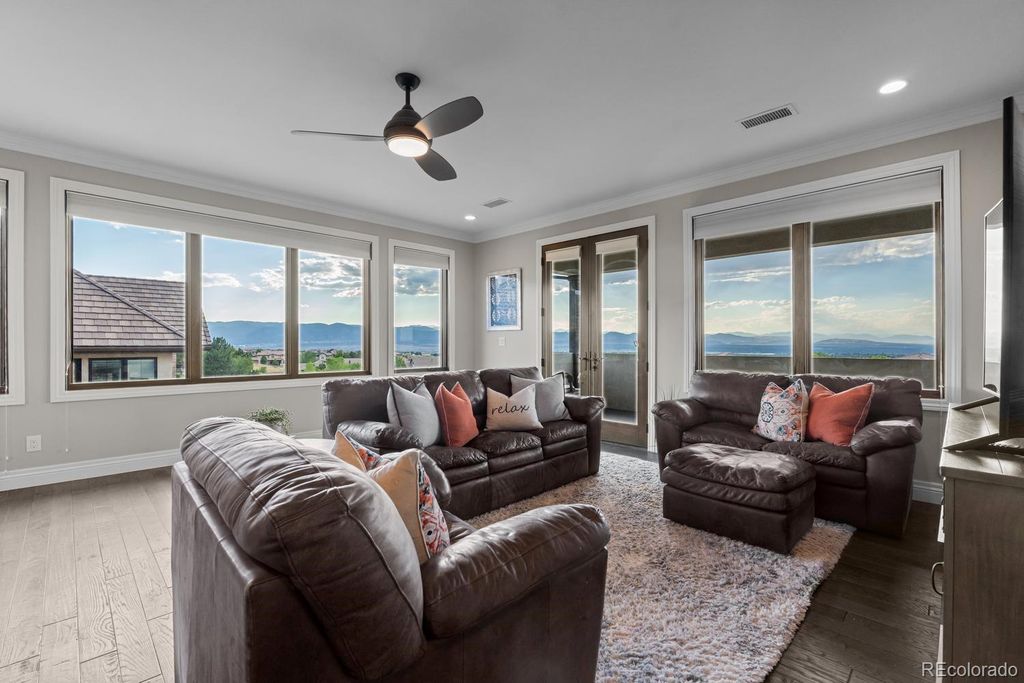 Image 30 of property listing at 10767 Backcountry Drive, Highlands Ranch, CO 80126
