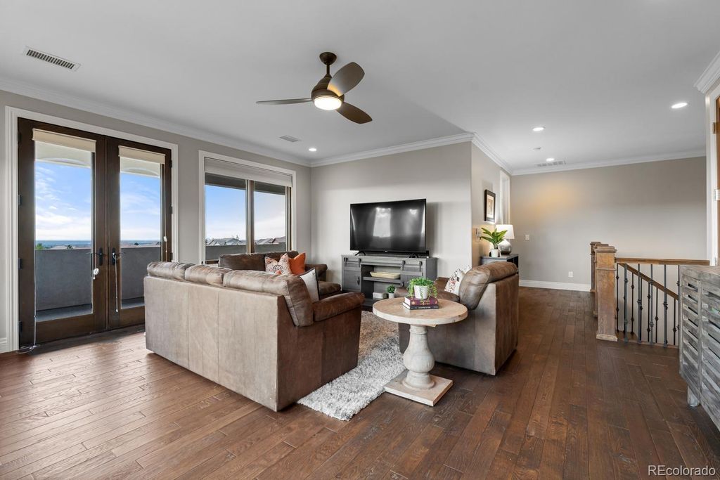 Image 31 of property listing at 10767 Backcountry Drive, Highlands Ranch, CO 80126