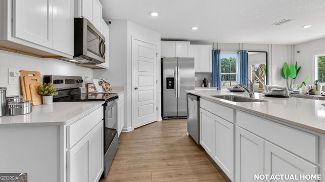 119 Red Oak Court, Kingsland, GA 31548