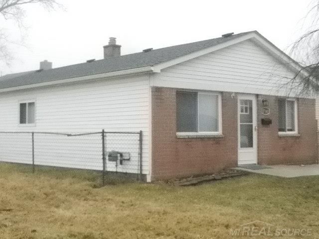 27141 Maywood Street, Roseville, MI 48066