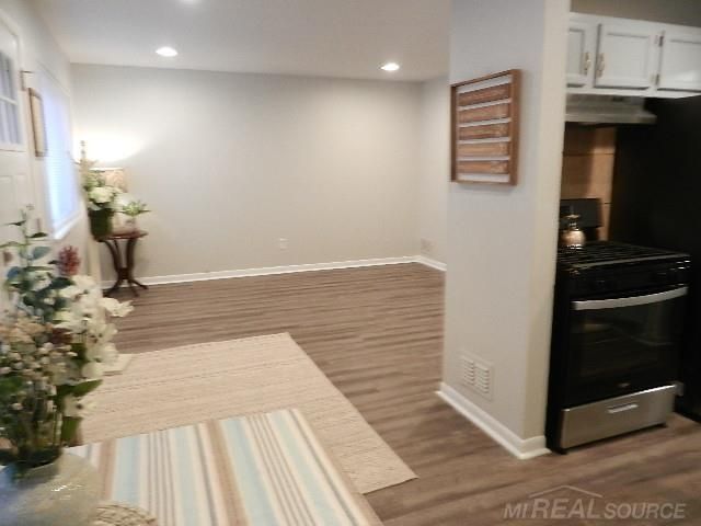 27141 Maywood Street, Roseville, MI 48066