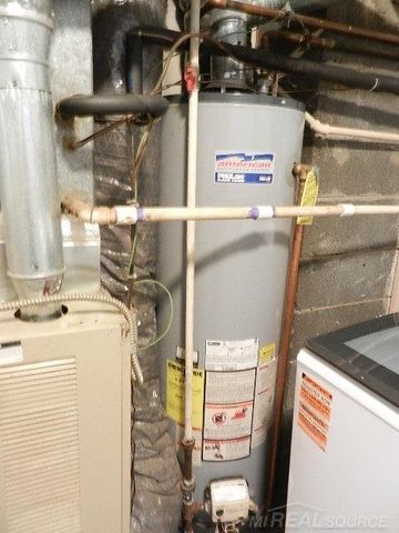 27141 Maywood Street, Roseville, MI 48066