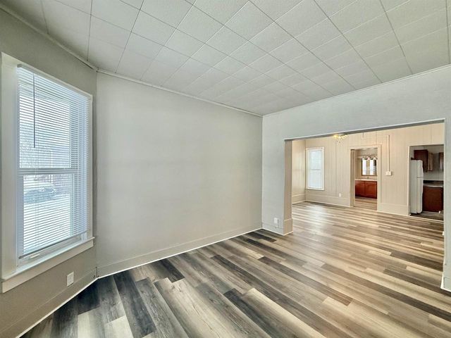 860 Elm Street, Beloit, WI 53511