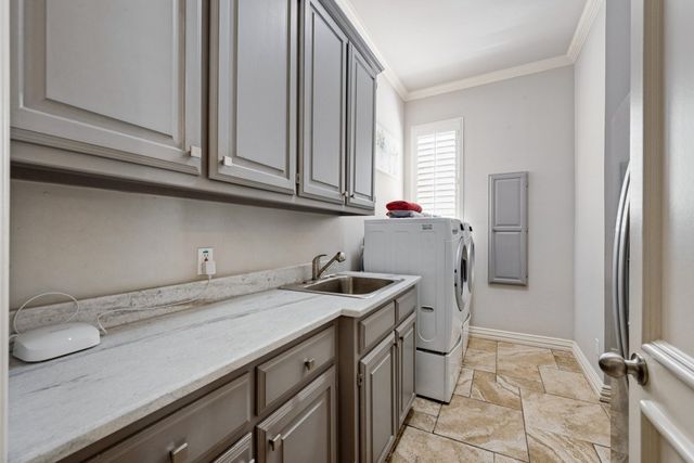 1108 Chatsworth Court W, Colleyville, TX 76034
