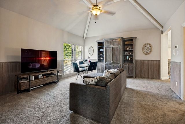 1108 Chatsworth Court W, Colleyville, TX 76034
