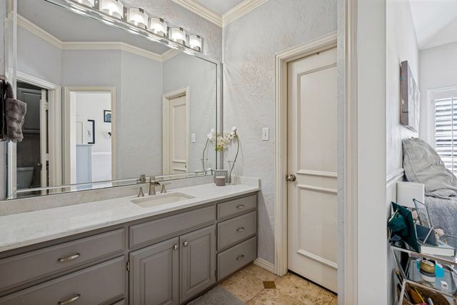 1108 Chatsworth Court W, Colleyville, TX 76034