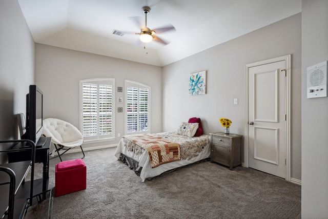 1108 Chatsworth Court W, Colleyville, TX 76034