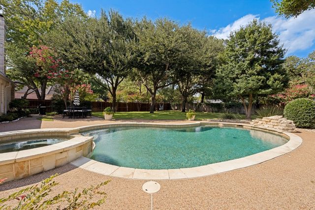 1108 Chatsworth Court W, Colleyville, TX 76034