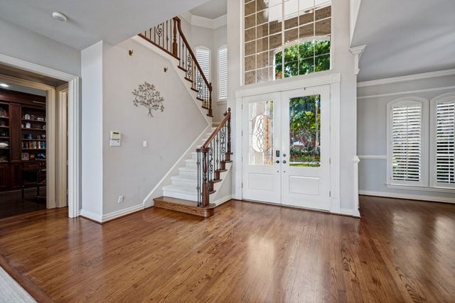 1108 Chatsworth Court W, Colleyville, TX 76034
