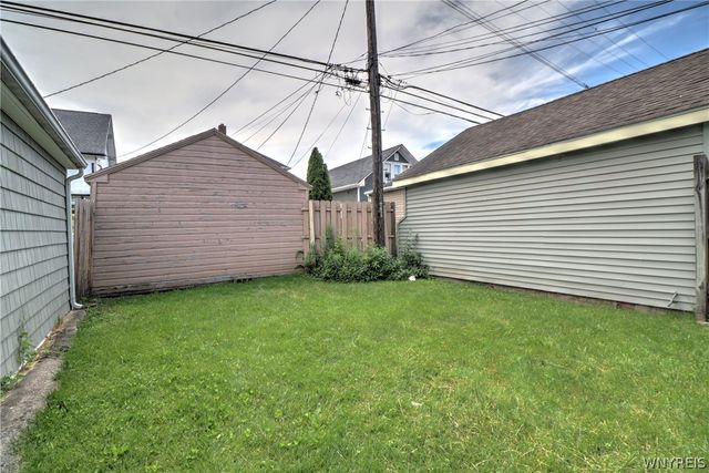 169 Parkwood Avenue, Tonawanda, NY 14217