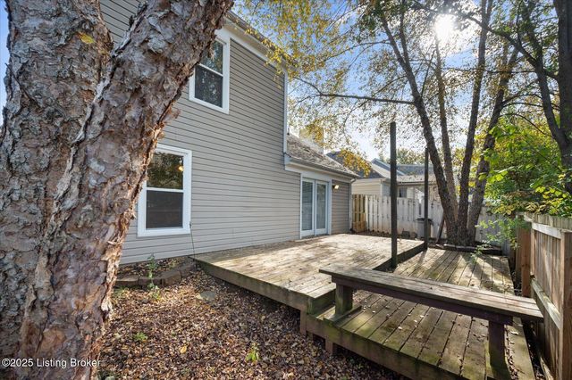 10523 Going Ct, Louisville, KY 40241