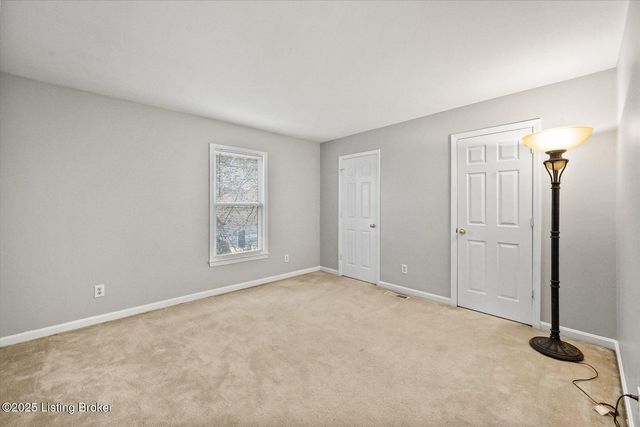 10523 Going Ct, Louisville, KY 40241