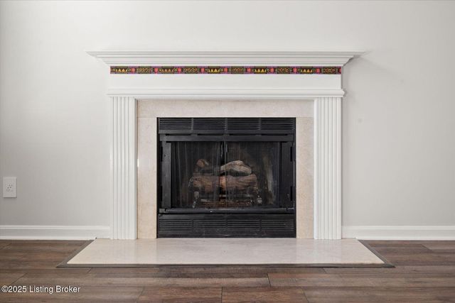 10523 Going Ct, Louisville, KY 40241