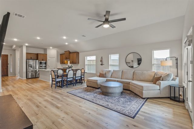 1072 Tara Court, Haslet, TX 76052