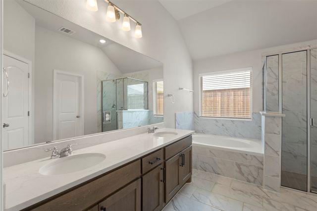 1072 Tara Court, Haslet, TX 76052