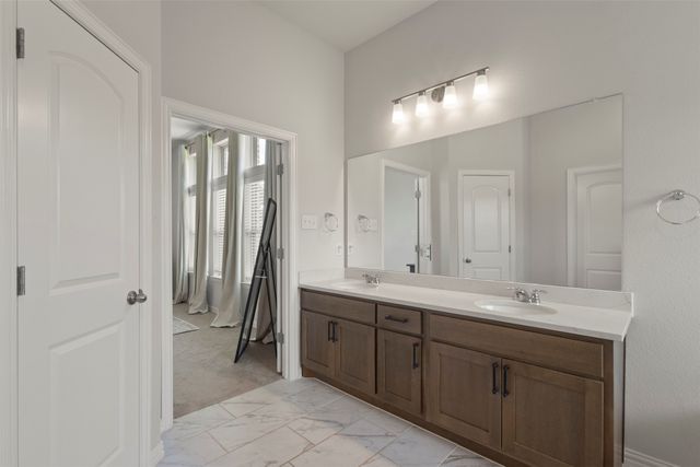 1072 Tara Court, Haslet, TX 76052
