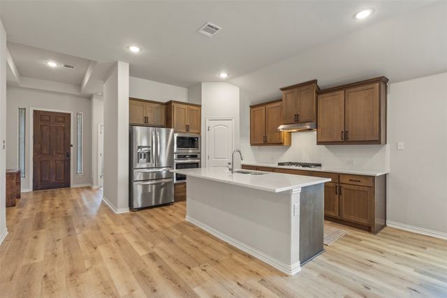 1072 Tara Court, Haslet, TX 76052