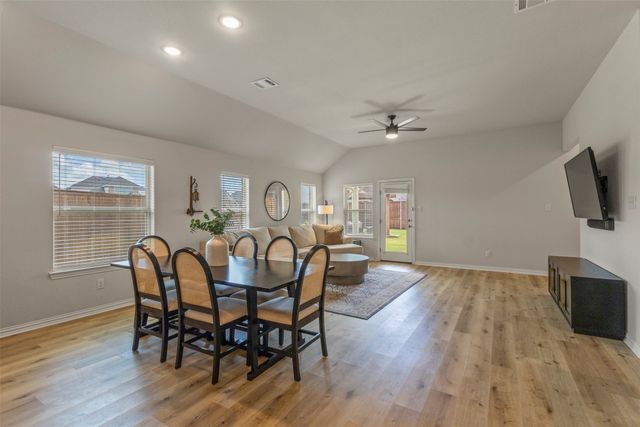 1072 Tara Court, Haslet, TX 76052