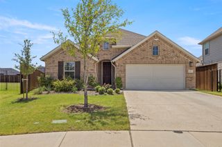 1072 Tara Court, Haslet, TX 76052