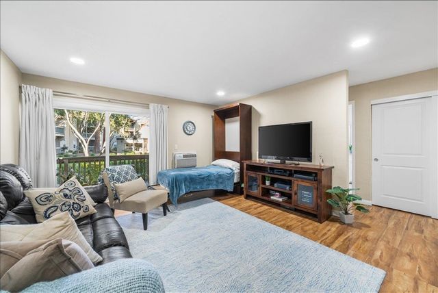 1085 1085 Murrieta Blvd 124, Livermore, CA 94550