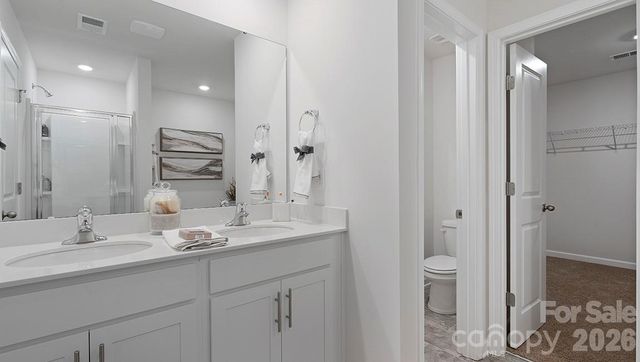 5105 Shallow Brook Drive, Charlotte, NC 28215