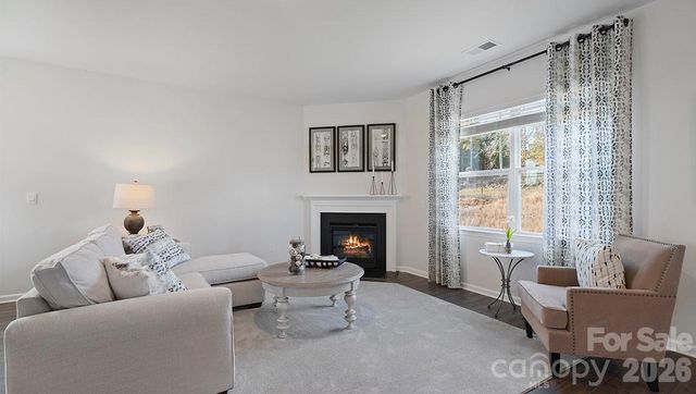 5105 Shallow Brook Drive, Charlotte, NC 28215