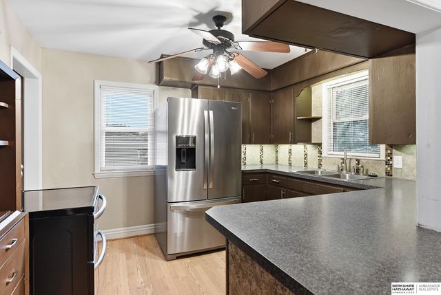 2315 S 48th Avenue, Omaha, NE 68106