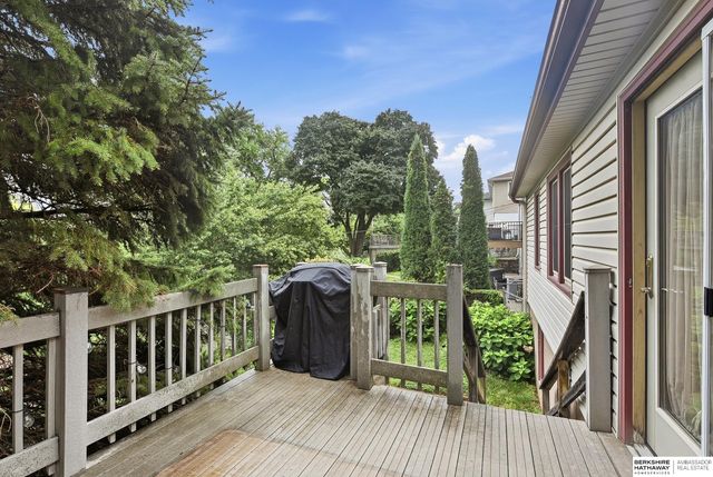 2315 S 48th Avenue, Omaha, NE 68106