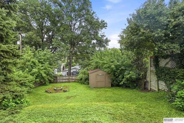 2315 S 48th Avenue, Omaha, NE 68106