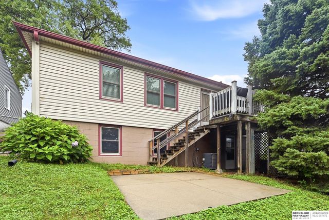 2315 S 48th Avenue, Omaha, NE 68106