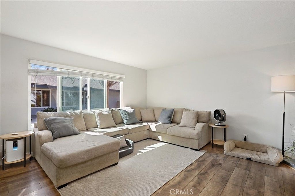 1107 W Memory Lane 13C, Santa Ana, CA 92706 — photo 3