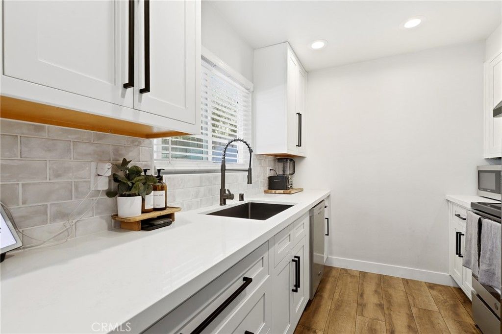 1107 W Memory Lane 13C, Santa Ana, CA 92706 — photo 5
