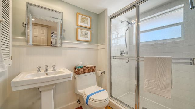 800 BENJAMIN FRANKLIN DRIVE 406, Sarasota, FL 34236