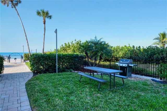 800 BENJAMIN FRANKLIN DRIVE 406, Sarasota, FL 34236
