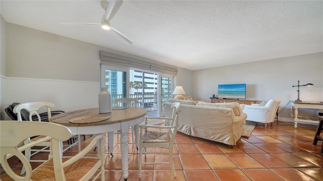 800 BENJAMIN FRANKLIN DRIVE 406, Sarasota, FL 34236
