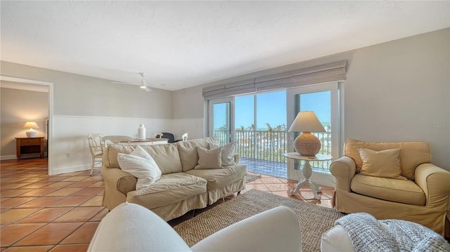 800 BENJAMIN FRANKLIN DRIVE 406, Sarasota, FL 34236