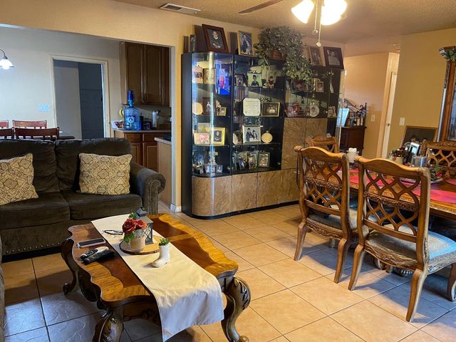 9870 Margaret Ct, Delhi, CA 95315