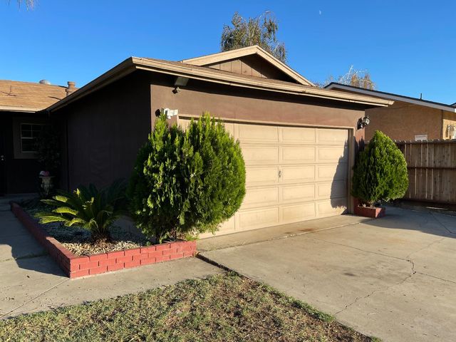 9870 Margaret Ct, Delhi, CA 95315