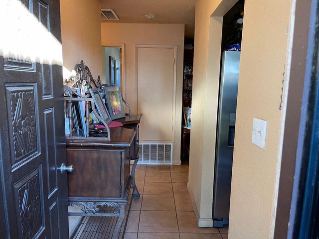 9870 Margaret Ct, Delhi, CA 95315