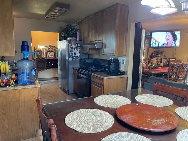 9870 Margaret Ct, Delhi, CA 95315