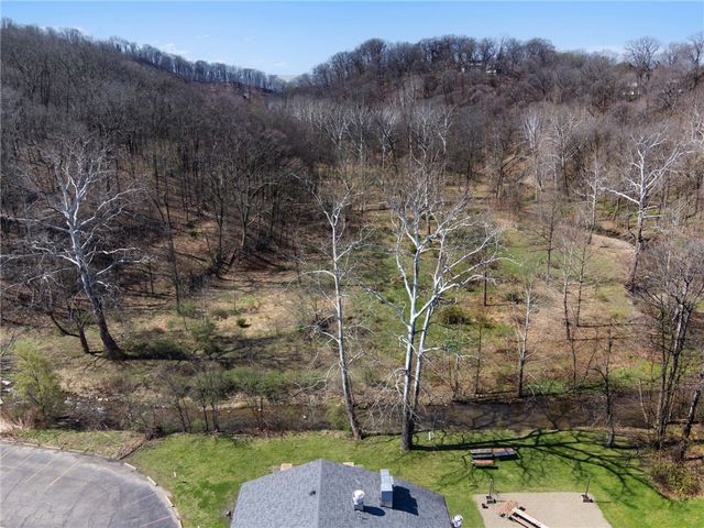 706 Craigdell Rd, New Kensington, PA 15068