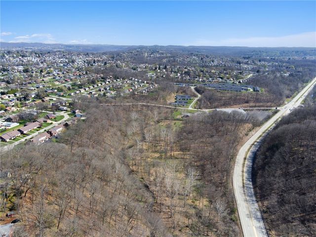 706 Craigdell Rd, New Kensington, PA 15068