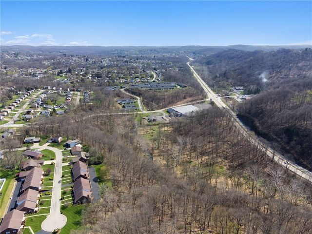 706 Craigdell Rd, New Kensington, PA 15068