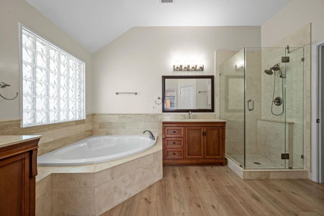 12706 Cinchring LN, Austin, TX 78727